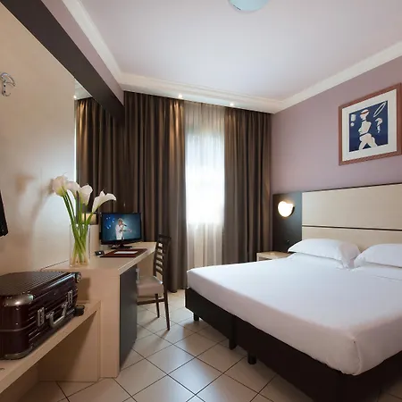 Hotel Cdh 4*