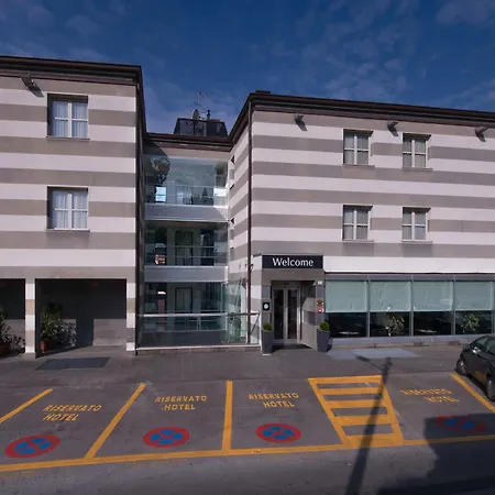 Hotel Cdh 4*