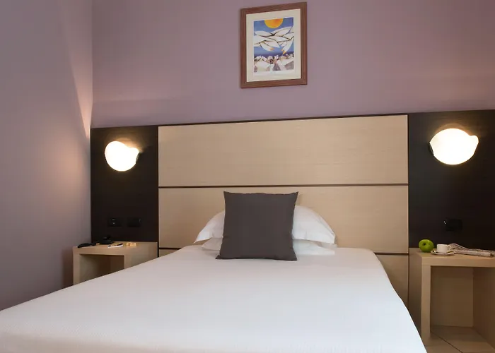 斯佩齐亚cdh酒店 酒店 4*