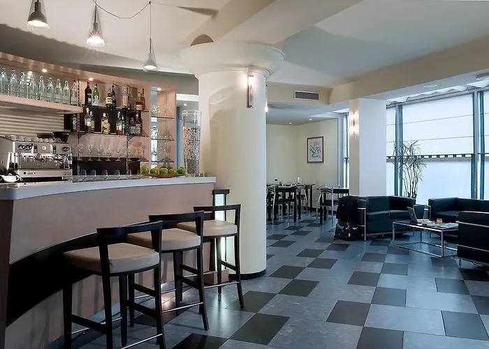 斯佩齐亚cdh酒店 4* 斯培西亚