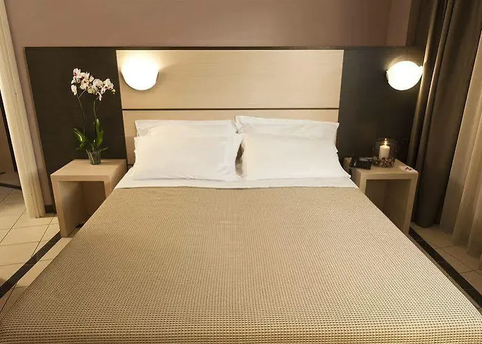 斯佩齐亚cdh酒店 斯培西亚