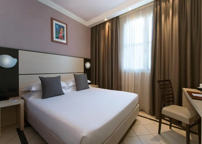 斯佩齐亚cdh酒店 酒店