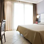 Cdh Hotell 4*