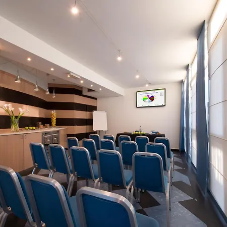 Hotell Cdh La Spezia