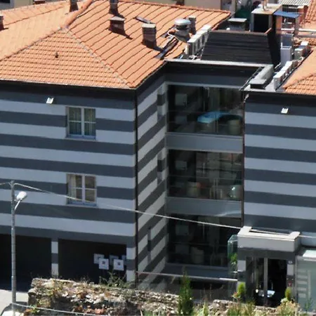 מלון Cdh
